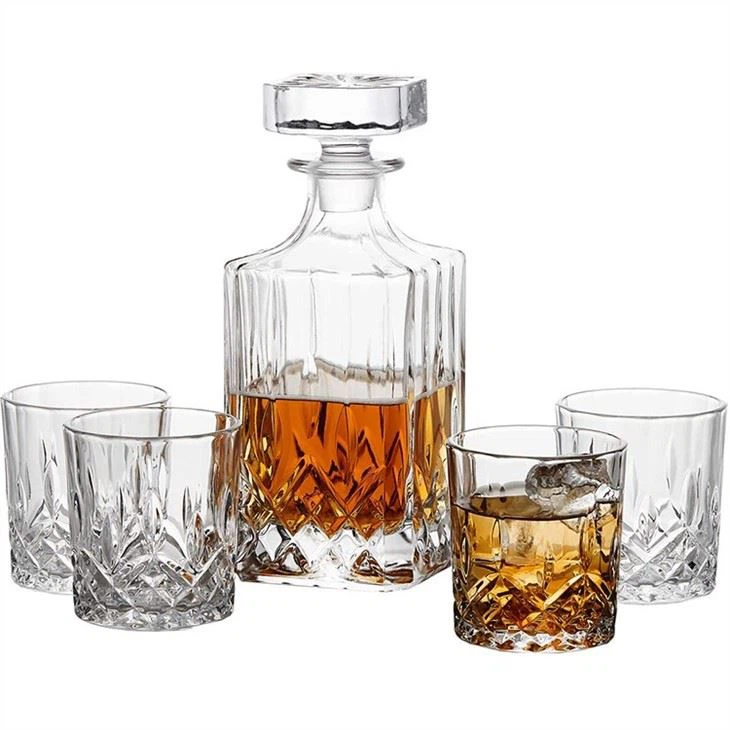 Décanteur à Whisky En Verre Avec Bouchon - Design Profil Animal, Améliore Arômes, Facile à Verser - Idéal Cadeau Amateur Spiritueux